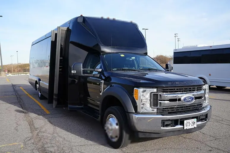 Niagara Wine Tour Party Bus