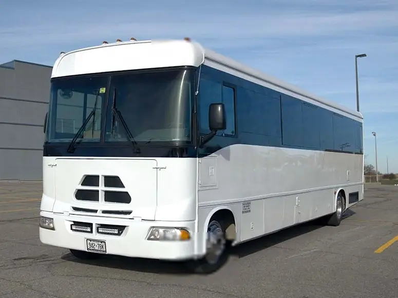 20 Passenger Party Bus Side View